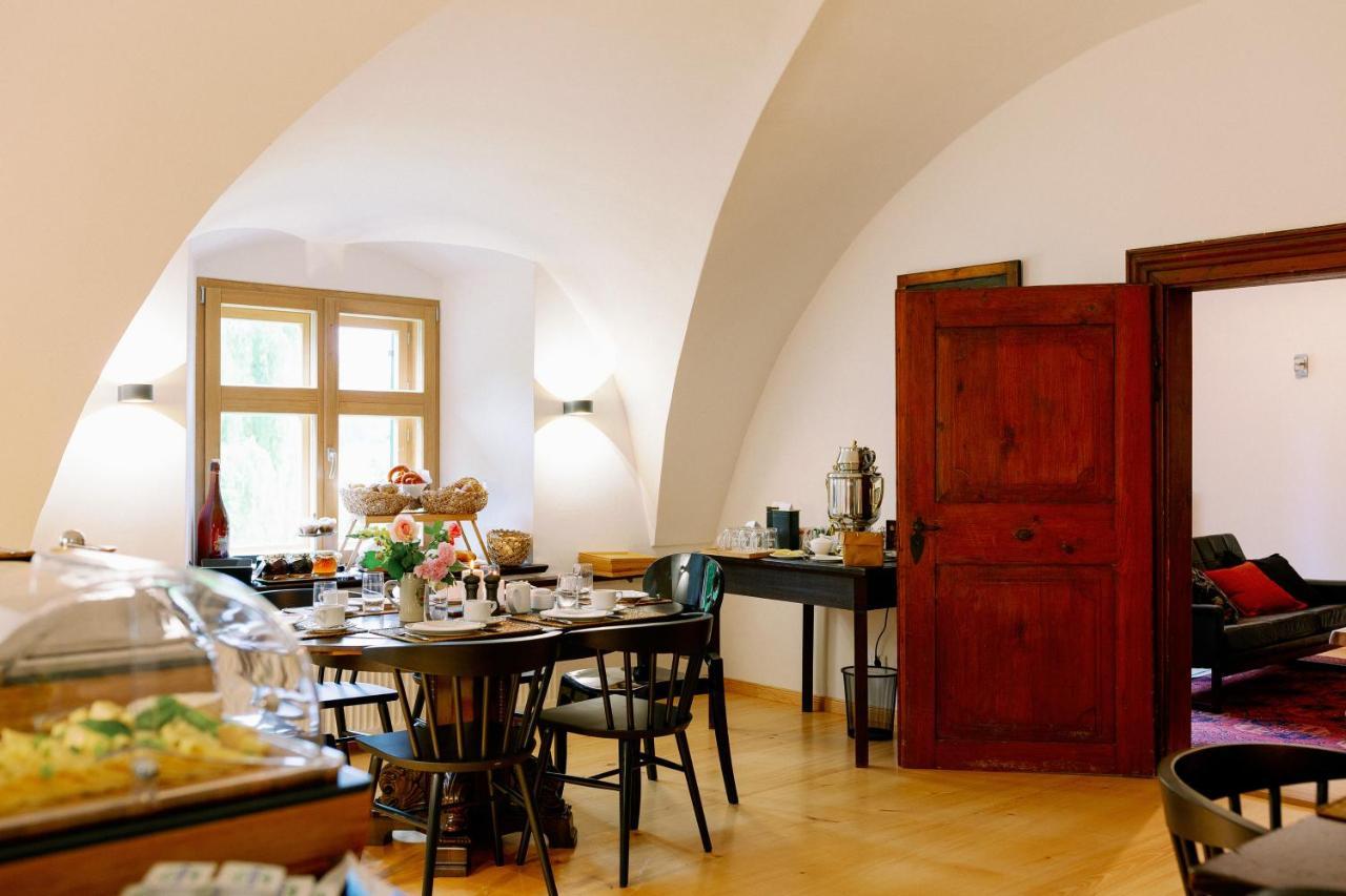 Schlossgut Tunzenberg Mengkofen Buitenkant foto
