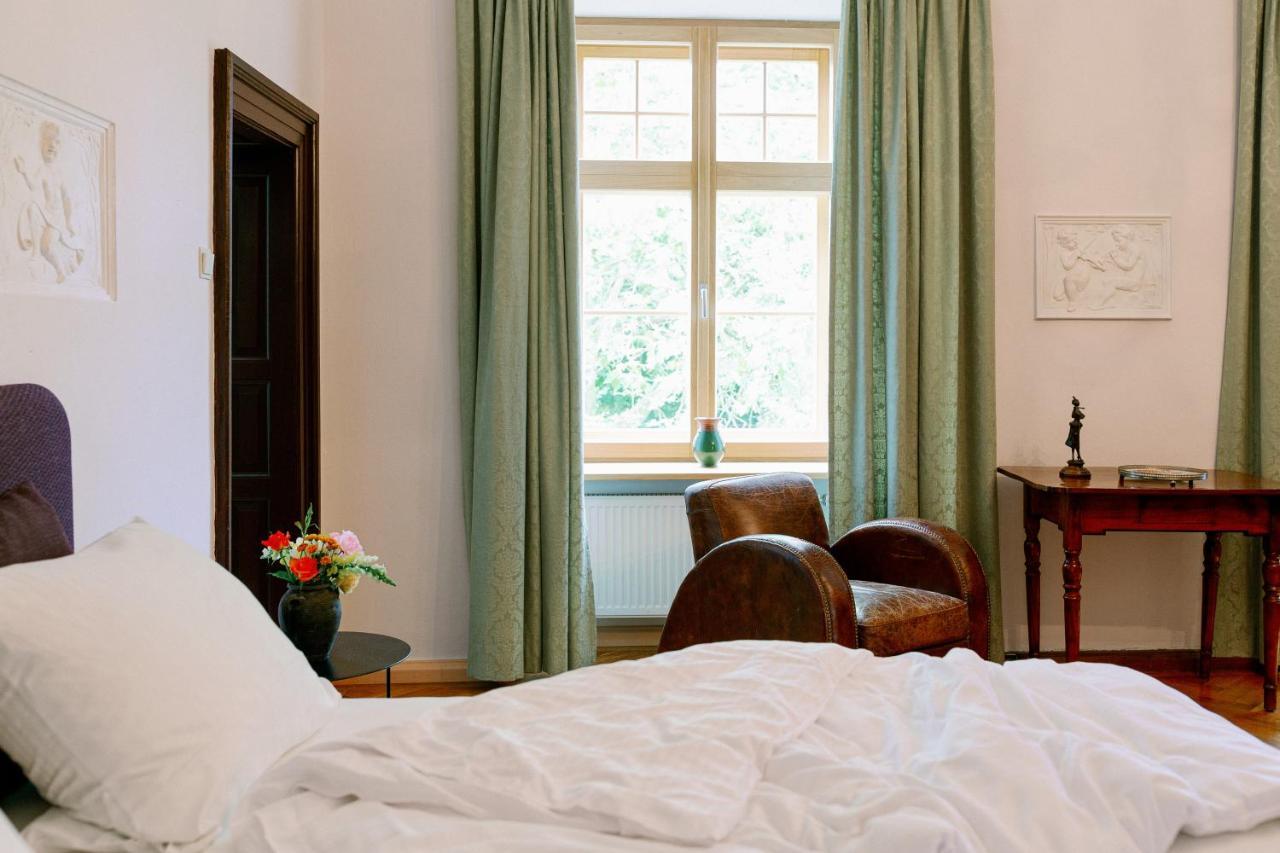 Schlossgut Tunzenberg Mengkofen Buitenkant foto