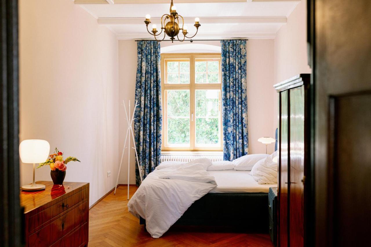 Schlossgut Tunzenberg Mengkofen Buitenkant foto